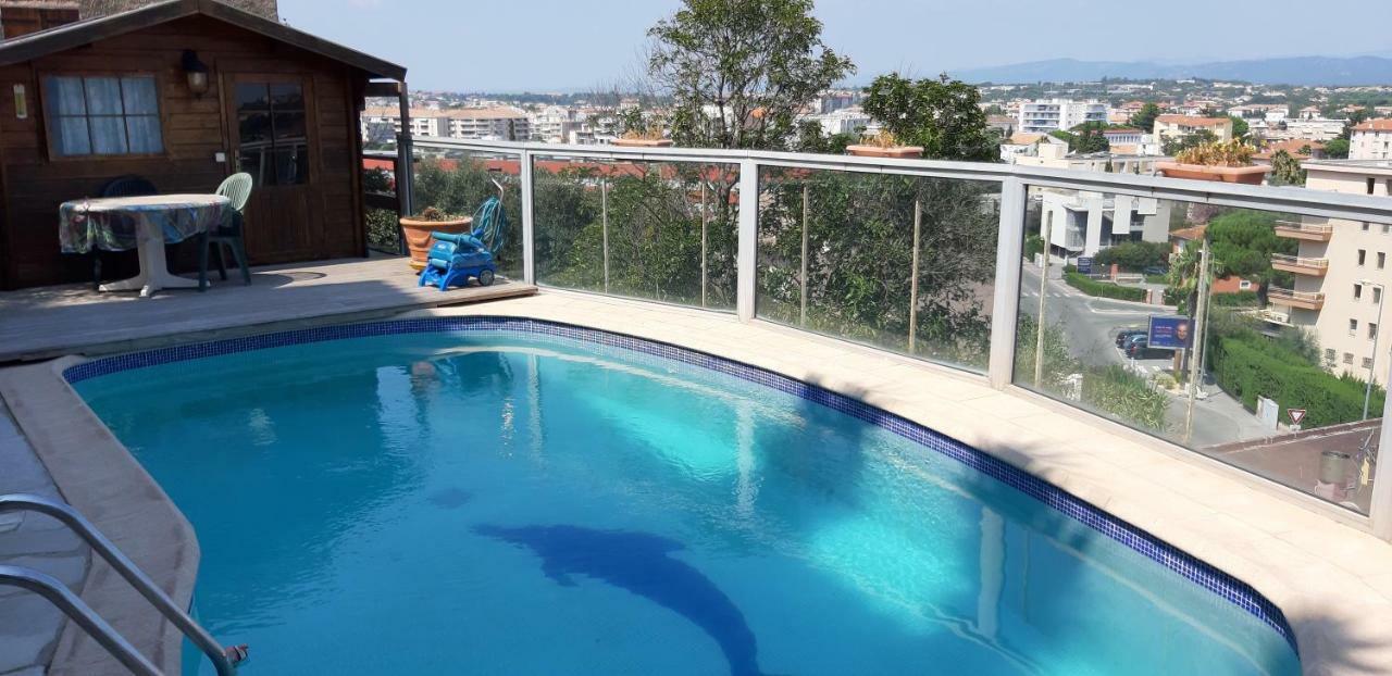 Ravissant Appartement Saint-Raphael Piscine Εξωτερικό φωτογραφία